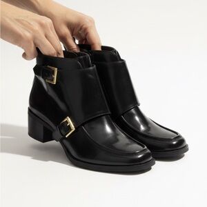 Anne Klein Jeffrey Buckle Ankle Boots‎